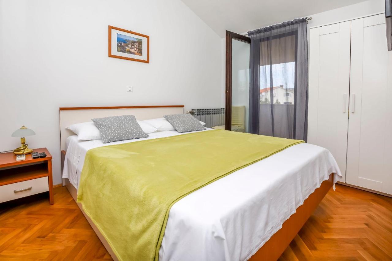 Apartments Sime Rogoznica  Extérieur photo