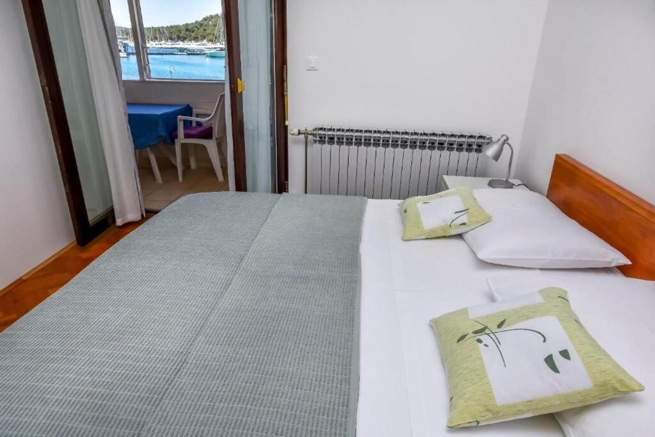 Apartments Sime Rogoznica  Extérieur photo
